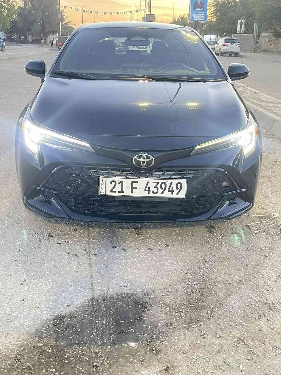 كورلا SE  اسود
موديل 23 
وارد امريكي 
حادثهة بسيط كلش بس جاملغ ايسر 
ونفسه معدلي  
وبأسمي .. 
السعر ..136 وبيهة مجال 
***********
