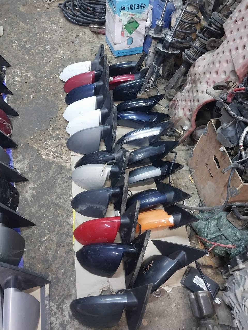 زوج مرايه ٧٥ وتوصيل مجاني
يتوفر لدى مجمع علي ماني  لتجارة قطع غيار السيارات
عن وجود كافة ادوات قطع غيار  سيارة ( امبالا  وجاجر و ماليبوه  وكروز )🔥

البيع جملة - مفرد وباسعار تنافسية

العنوان / الرميثه / الحي الصناعي 
للاستفسار 
‬‏‪0781 724 3395‬‏ علي
‏‪0781 721 9366‬‏ سيف
يوجد توصيل لكافة انحاء العراق  🚖
