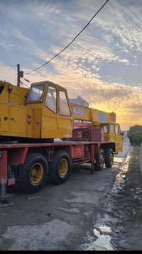 كرين KATO • ٤٠طن • مكينا جديدة