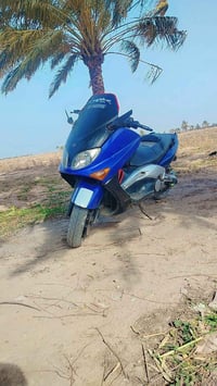 للبيع تي ماكس 2007 الدراجه شلعه او معدل او نضافه 85 بلميه دراجه غير ال...