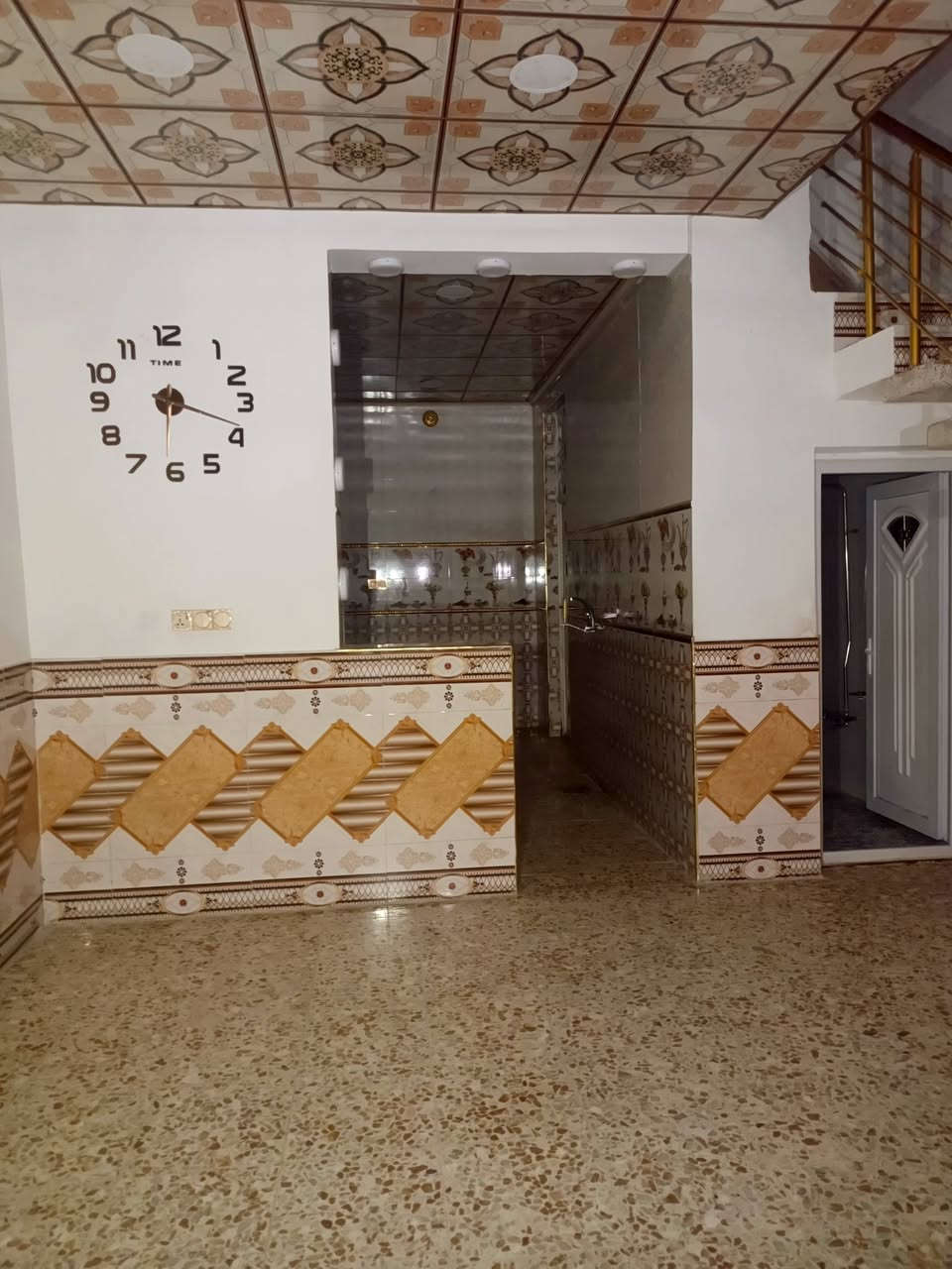 ياالله 

يوجد لدينا بيت للايجار حي ميسان ع الشريط خلف صيدليه الشراع مساحه 100متر يحتوي على غرفه وصاله واستقبال ومطبخ وصحيات صب كونكريت ارضيه كاشي جدران سيراميك سقوف سي إن سي تانكي ماء كيزر خط مولده مغاسل البيت كامل سعر الايجار 

 350الف كل شهر بشهره واصل ماء وكهرباء 

قفل قفل قفل قفل قفل قفل قفل قفل قفل قفل قفل قفل قفل قفل قفل قفل قفل قفل قفل قفل قفل قفل قفل قفل قفل قفل قفل قفل قفل قفل قفل قفل قفل قفل قفل قفل قفل قفل قفل قفل قفل قفل قفل قفل قفل قفل قفل قفل 

للاستفسار والمعلومات الاتصال بنا ع الارقام التاليه في 

***********

***********

***********

او مراجعه مكتب ألروان للوساطه العقاريه والمقاولات العامه 

عنوان المكتب حي ميسان ع الشريط قرب صيدليه الشراع مقابل الاستداره مباشر 

عندك بيت عرصه للبيع راسلنه وات ساب وتدلل
