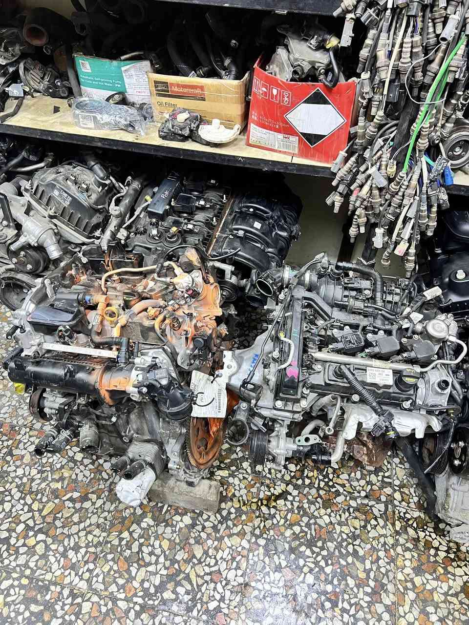 من رخصت الأدمن المحترم✨
تم وصول محركات جميع انواع الفورد 
(فستا-فيوجن-موستنك-تورس-اكسبلور-ايدج-اسكيب-فلكس-ايكوسبورت)
الموقع:بغداد الطالبية قرب الجسر
للتواصل:***********
يوجد خدمة توصيل جميع المحافظات
