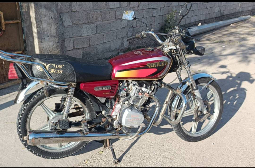 سيفان موديل 19مكفو كفالة عامة كهربايات شغالة  اوراق اصولي تعمير جديد  بيع او مراوس ب هيوشة او دايون  مكاني شهربان ‏‪***********‬‏
