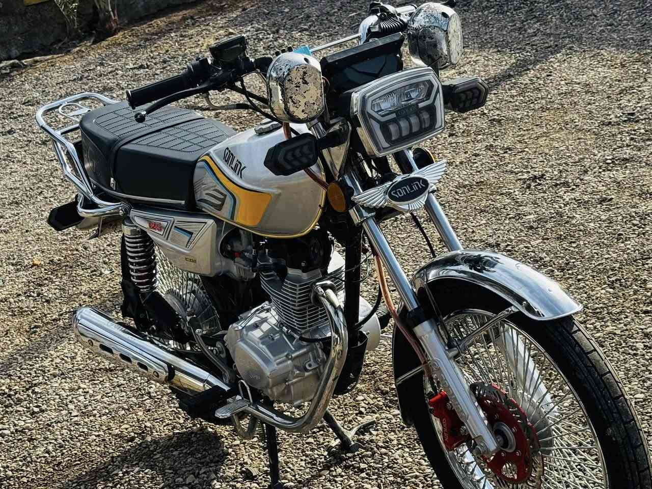 سلام عليكم دراجه للبيع موديل 25 كفاله عامه ثاني تبديله دهن الها ختم سونك الاصلي بيع او مراوس بسيفان السعر خاص


**إذا كنت صاحب هذا الإعلان وتريد حذفه لأي سبب، رجاءا أرسل رسالة إلى الدعم الفني**