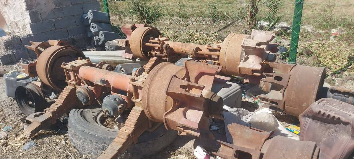 دنكيرين 14 المانيات هنا والسبرنكات مالاتهن وبراميغهن للبيع معروضات سعر الواحد سبع ورقت ونص بيهن مجال التفاصيل اكثر اتصال على صاحب الرقم علمن اني مكلف بالنشر ‏‪0 771 312 3607‬‏
