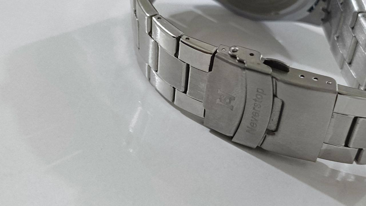 ساعة Neverstop وكالة اصلية رنك دوار اميل لمنوس مضيه بلكامل وزن ثقيل كوالتي عالي  توصيل


**إذا كنت صاحب هذا الإعلان وتريد حذفه لأي سبب، رجاءا أرسل رسالة إلى الدعم الفني**