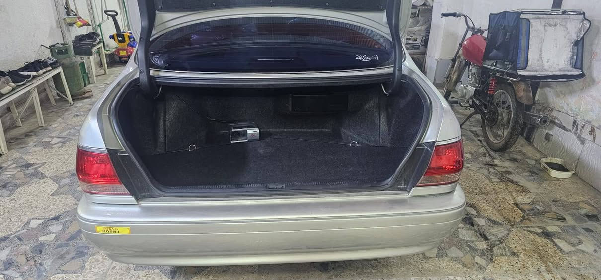 للبيع كراون ملكه موديل 2002 لون سلفر بحري رقم بصره دولي بأسمي مزاد دوله مكفولة عام ماشيه 111 ألف كم أربعة دكم مع ثلاجه بردة خلفية ستيرن كهرباء كشنات جلد دواخل بيجي فتحة سقف اضوية امام وخلف كرستال أصل تخم تاير جديد الويلات ابو النجمة نفطي بحريني تبريد قطعتين محرك دي فور كبير السيارة نظيفة استخدام بيت السعر 168ورقة به مجال للجادين بالشراء شرط التحويل مباشرةً  مكان السيارة بصره ابو الخصيب قرب جسر حمدان  للاستفسار الاتصال على الرقم ***********
