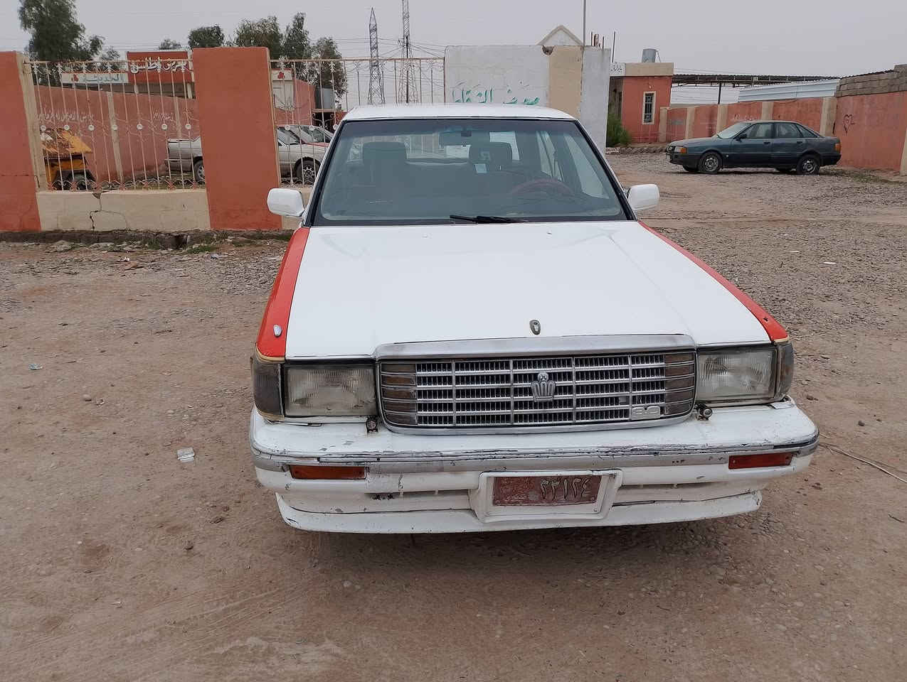 السلام عليكم سياره سيدان موديل 91 السعر 20وبيها مجال الطيبين وحي الله الجميع ***********
