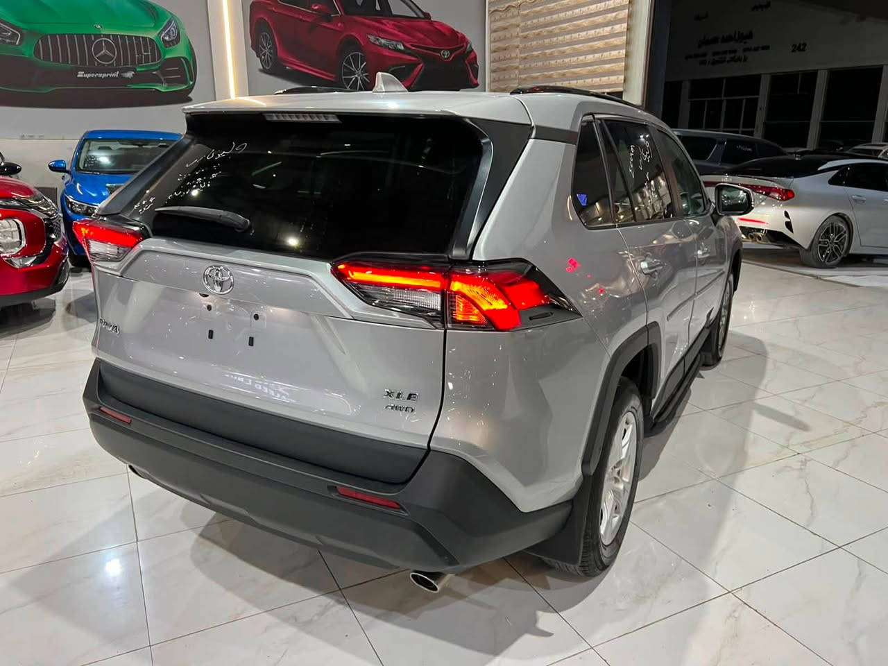 Toyota Rav4 2024
تويوتا رافور 2024 AWD 

السعر 185 ورقه 

مواصفات  XLE AWD
بصمه
شاشة
الكاميرة الخلفية
شاشة معلومات الكترونية
گيج الكتروني
هند بريك بصمة
اوتو هولد
ثلاث وضعيات قيادة
ECO-NORMAL-SPORT 
مانع انزلاق
تحكم ستيرن
تبريد مركزي 
لايت امامي السيارة
(ليد-عدسات-بلاجكتور-LED)
لايت خلفي السيارة
(ليت-LED)
قطعتين USB
دفع رباعي 4X4 )AWD)
V4 (2.5)

صفحة صبغ 

مكان السيارة اربيل 
معرض ولید كارس
اتصل واتساب ***********
***********
