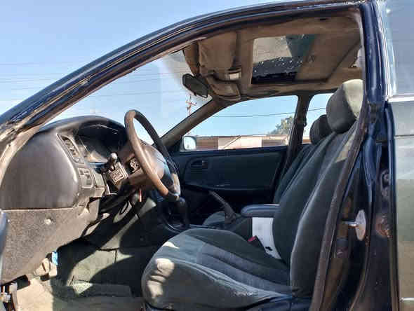 السلام عليكم للبيع مارك رقم بغداد توررف فتحه سقف سايد بريك تعليك جام ازرق كير مكينه  جدد مكينه 2.5داخل كله جديد تخم بطاين توني شادهن تخم تاير كهربايئيات كلها شغاله تبريد شغال صدر امامي خلفي جديد مشط وباور جدد السياره مابيها نقص كلوب مكان السياره صلاح الدين بلد السعر 53وبيها مجال قليل +***********
