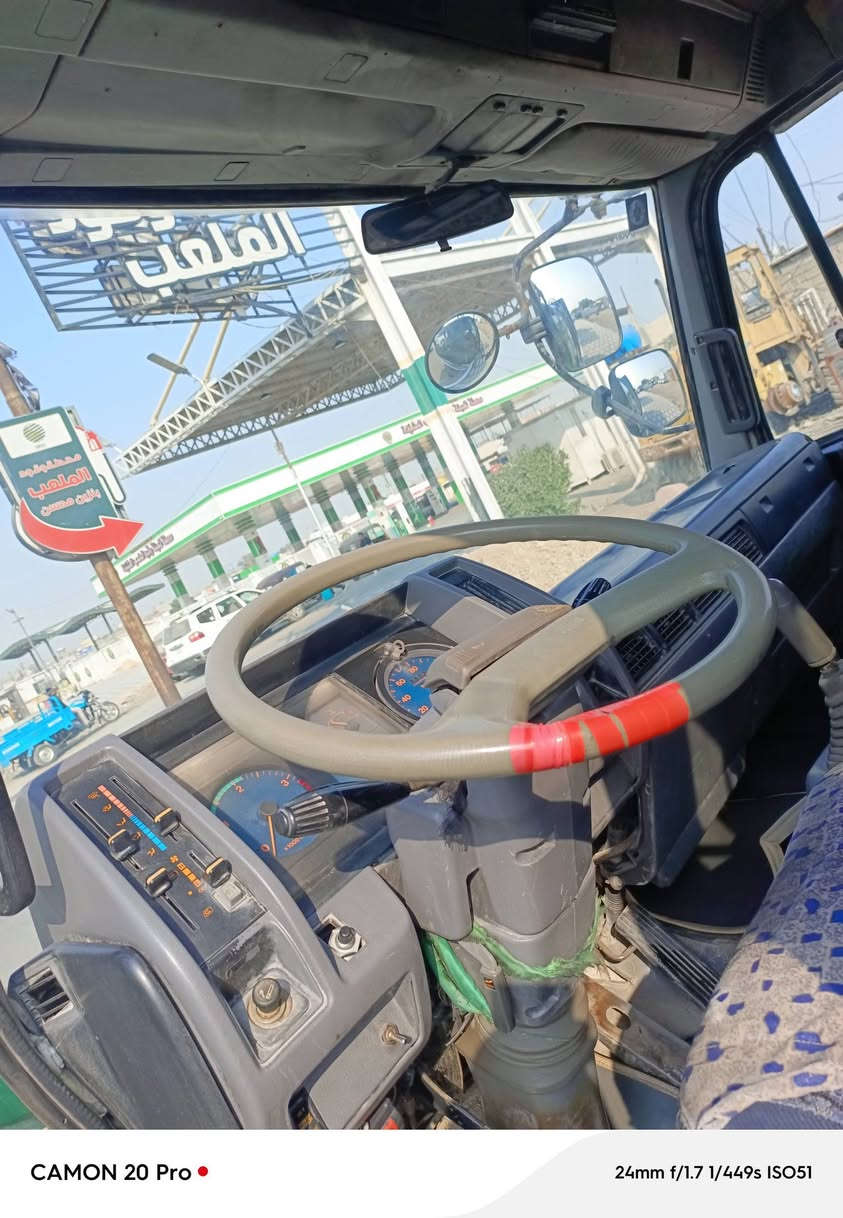 سلام عليكم
للبيع هينو طيرة قلاب ٤طن 

محرك ٧٠ عادي بي خيط بخار مثل مموضح بل التصوير 

كير ٧نمر 
شاصي مكفول 

هزة جديده

فرندكسن شيطان

تخم سبرنك هوائي 

رقم بغداد مشروع وطني انكليزي بسمي 

تخم تاير جوبلس 

سنويه لل٢٨ 

سيارة حلوة وجاهزة مكاني بغداد مدينة الصدر للستفسار على باقي التفاصيل ***********
