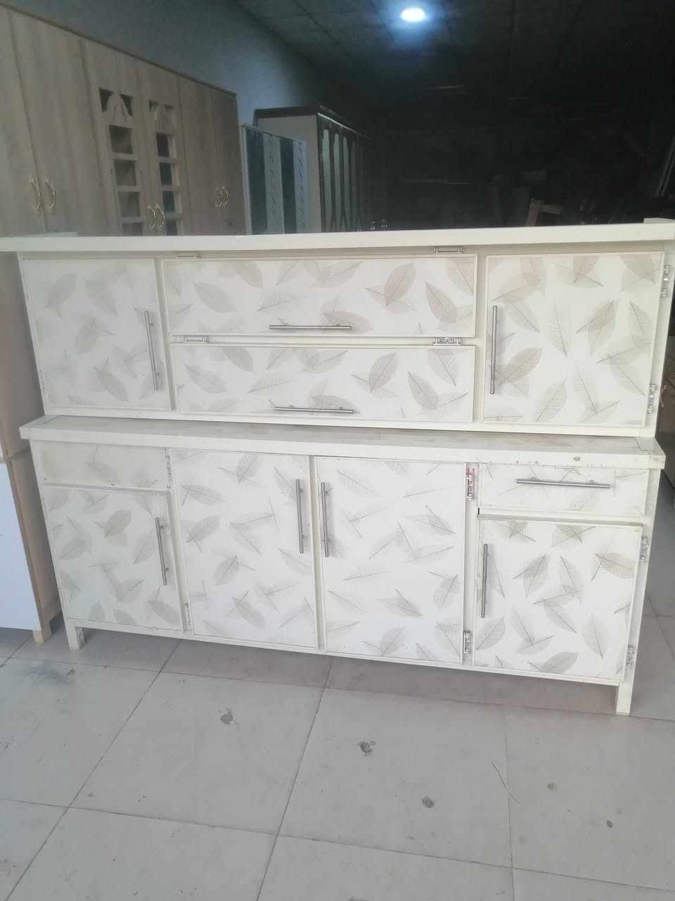 كاونتر للبيع سعر ١٤٠ تصال ***********
