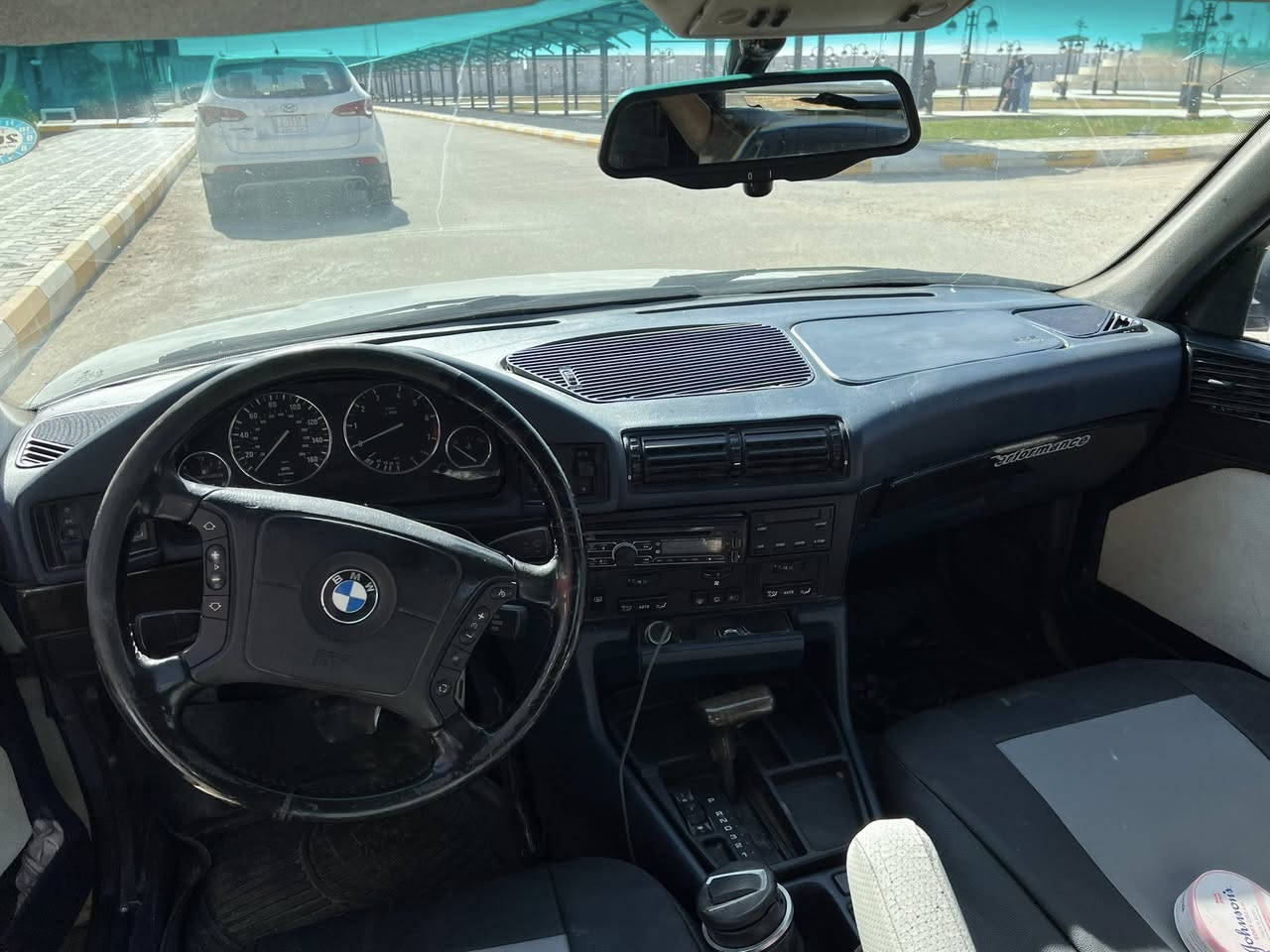 BMW525
السياره محرك 
وكير بشرط
غرفه نضيفه كلش 
كشرها نضيف وشوفت عينك 
محركها البلاد ٦ سلندر
مسكر فانوس ياكل الكاع اكل
مكان السياره ناصريه شطره 
سعر السياره ٦٨وبيها مجال قليل لسياره مصروف عليها هواي 
***********
***********
