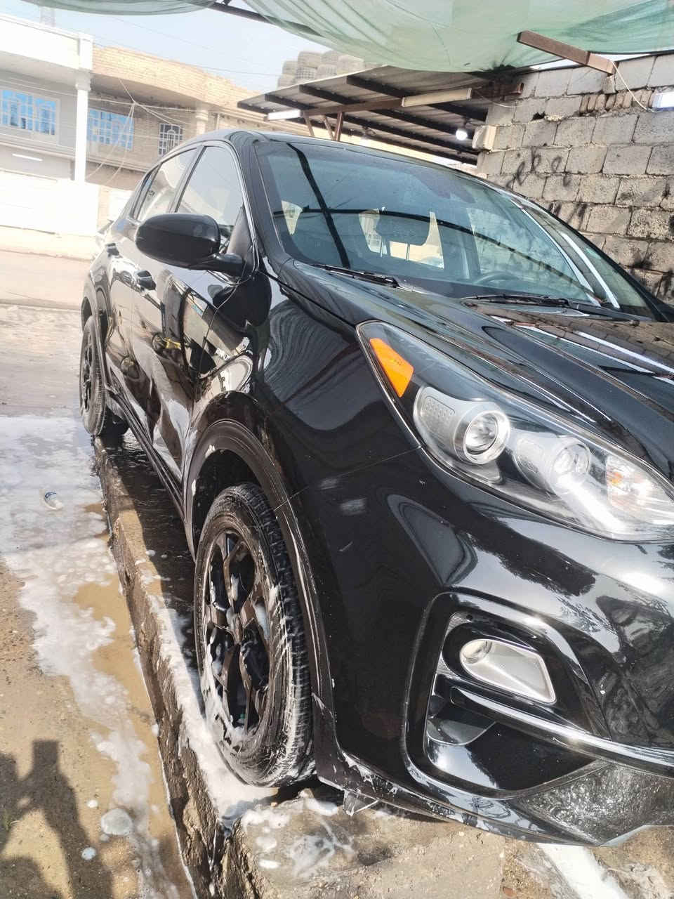 اسلام عليكم
سبورتج وارد ضرر جدا بسيط موديل ٢٠٢١
ماشيه ٢٨ ميل حقيقي
كلها سستم واحد ايرباكات كلها سليمه 
سيارة جاهزه رقم أربيل هزة وسنوية حولتها باسمي قبل يومين كانت باسم شركة
سيارة جاهزة من كلشي
العنوان بغداد
مَحرك ٢٥٠٠
ورقم الشاصي موجود إلى يحب يشوف الضرر
السعر ١٨٥ وبيها مجال بسيط
للتواصل متوفر وات ساب 
***********
***********

