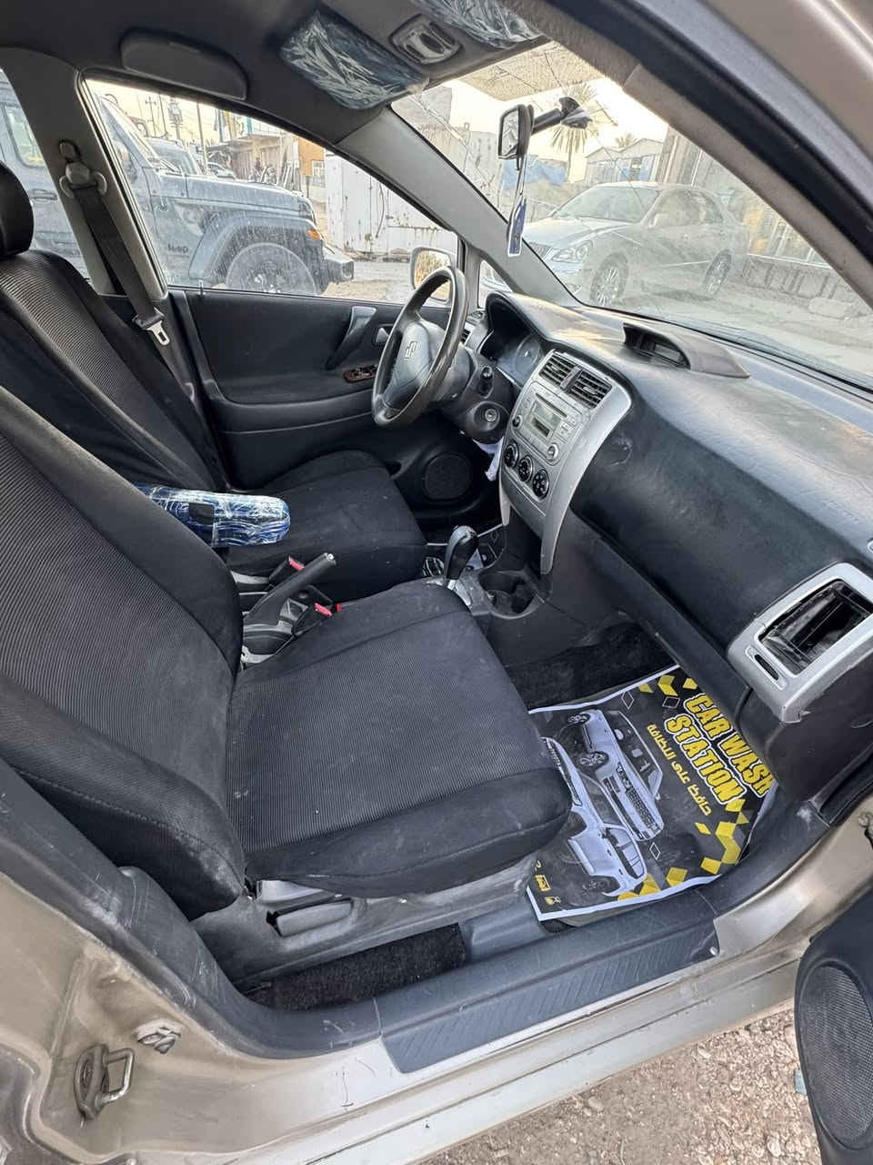 للبيع
ساسوكي
موديل 2006
تدفئه تبريد  كلها شغاله
تخم تاير جديد
ميزانيه حداديه كله جديد
رقم بغداد 
مكينه كير جديد 
مكينه 1800
مصبوغه عام جماليه
مكفوله من الضربه والكلبه والمتجايه 
العنوان بابل سده الهنديه 
للاستفسار
***********
