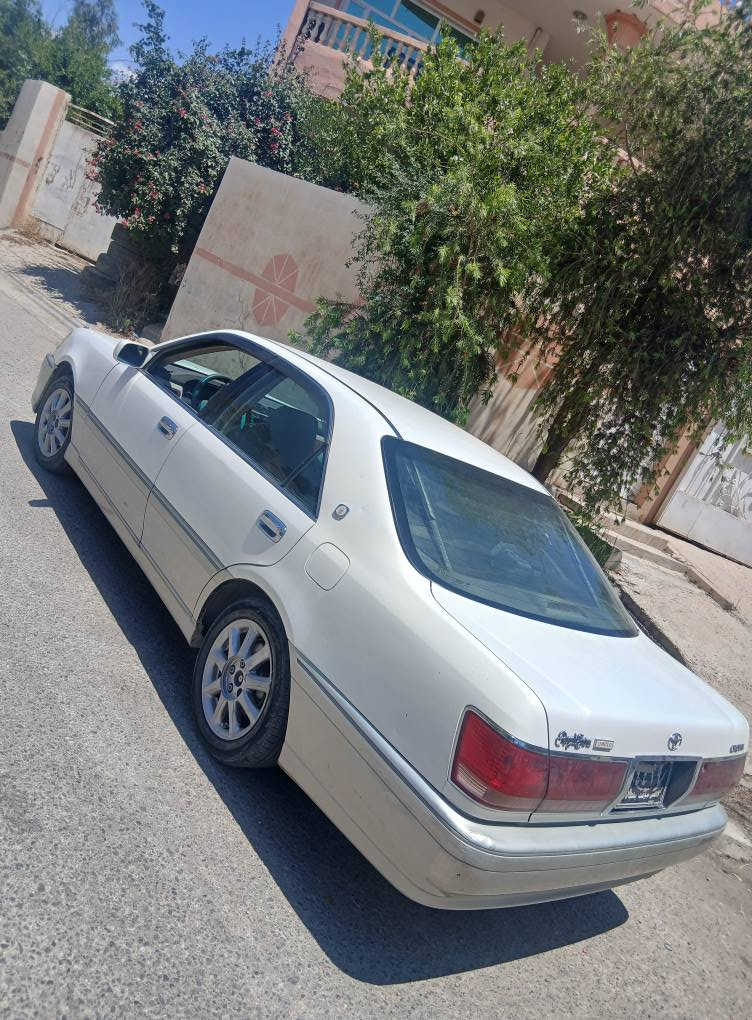 مەلیکا 2003بەس موسە
هەموگیانی بەشەرت
سحری43گەڵە
شوین تەق تەق
***********
مەکینا بچوک السليمانية, العراق

