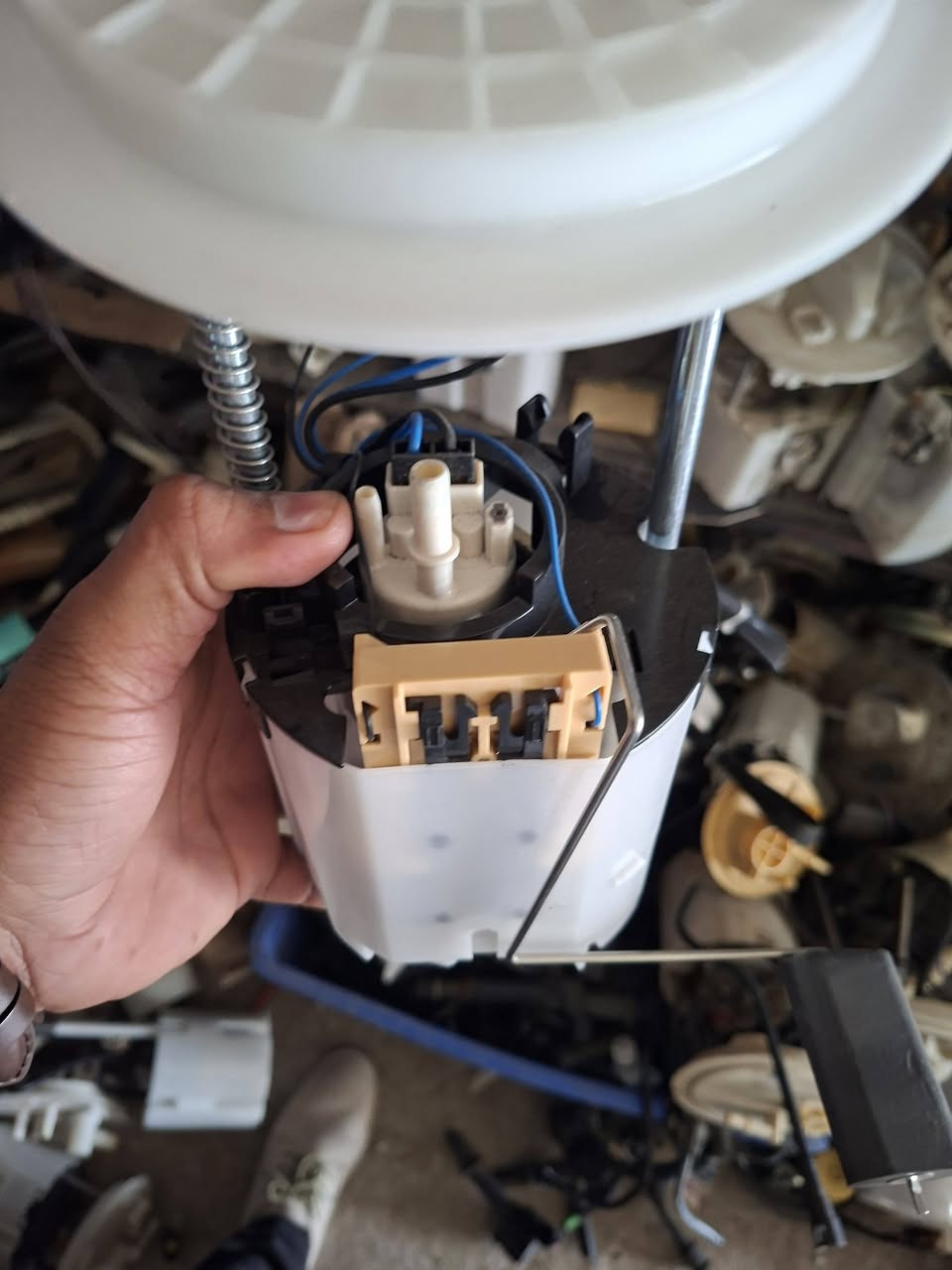 قواعد جارجر جالنجر أوباما أمريكي وكاله ٧٥ الف سعر القاعده كامله توصيل كل العراق ٥ الف *********** ضمان ٣ أشهر
