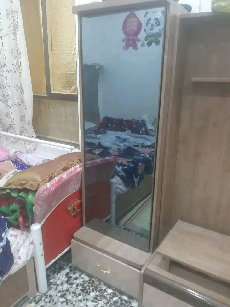 غرفه نوم ١١ قطعه تركي مو ماليزي نظيفه
سرير خزنه كنتورسلايت ملحق 
عنوان الشعله
***********
سعر 550 وبيها مجال
