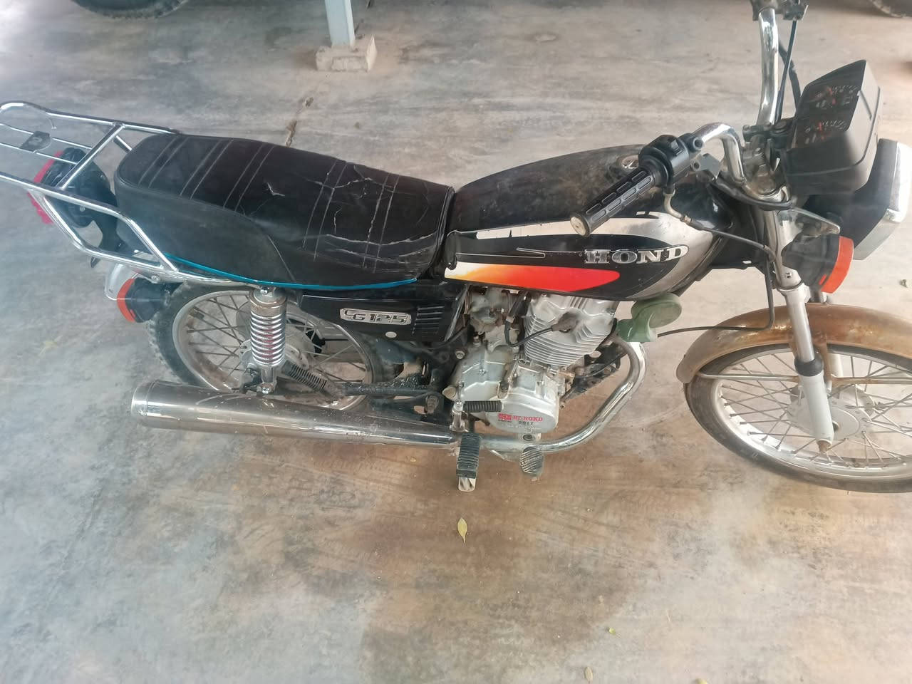 دراجه خمسه كير بدون اوراق
مكان كوت سعرها 350
***********
