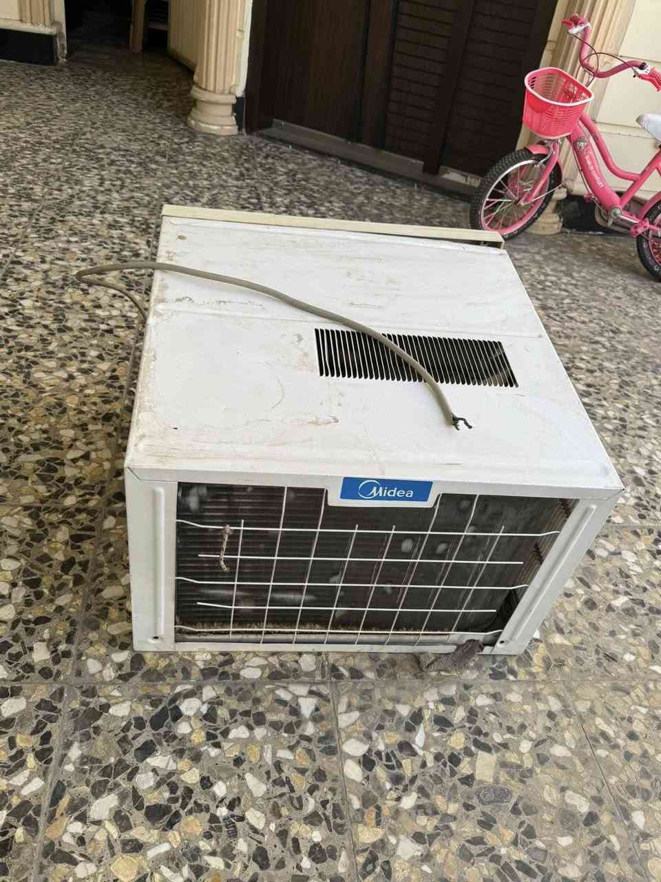 تبريد مستخدم شغال نوع midea السعر 200 الف


**إذا كنت صاحب هذا الإعلان وتريد حذفه لأي سبب، رجاءا أرسل رسالة إلى الدعم الفني**