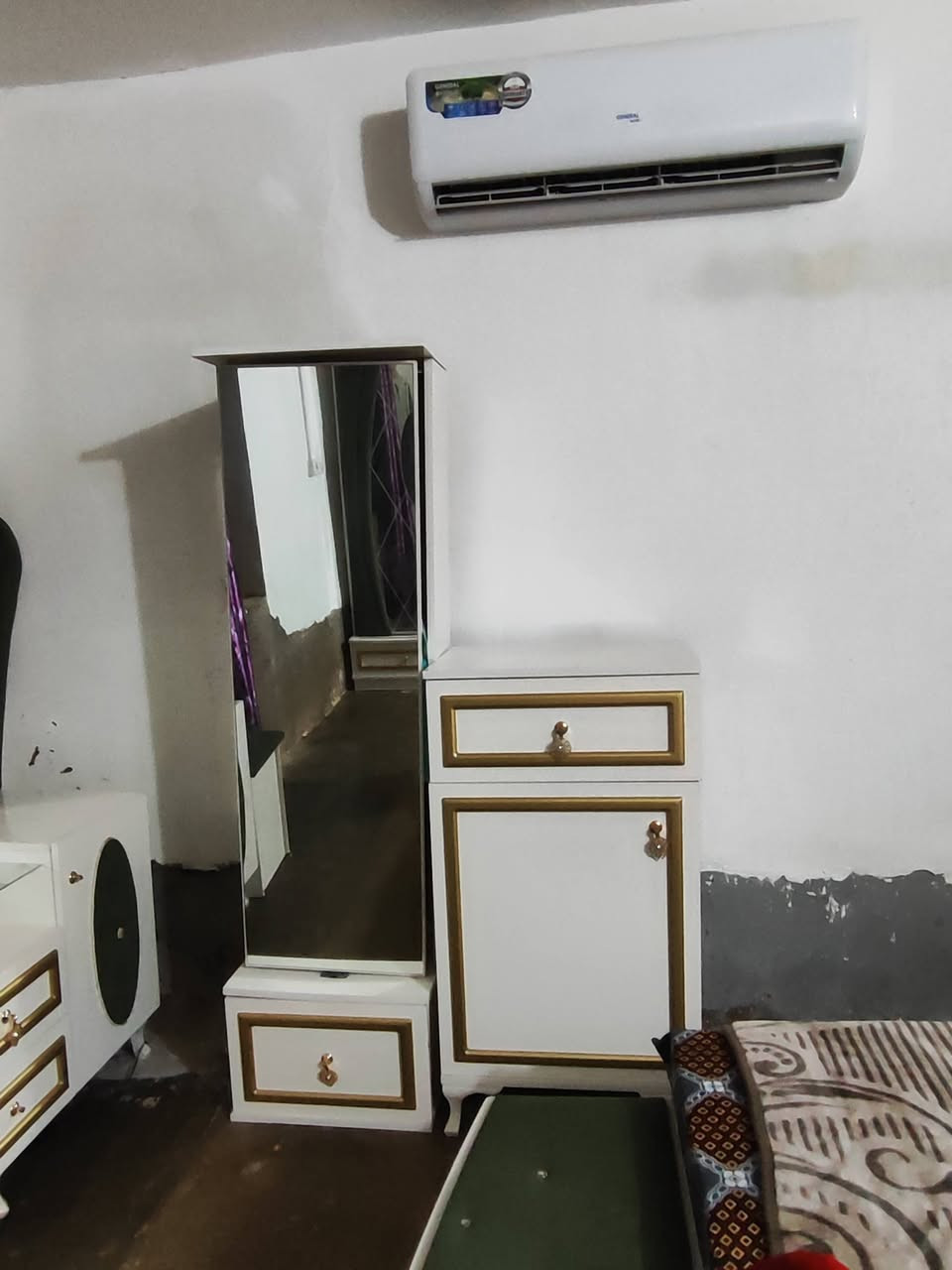 غرفة تركيه كامله للبيع  سعر المطلوب مليون وميه المكان حديثة حي اليرموك


**إذا كنت صاحب هذا الإعلان وتريد حذفه لأي سبب، رجاءا أرسل رسالة إلى الدعم الفني**