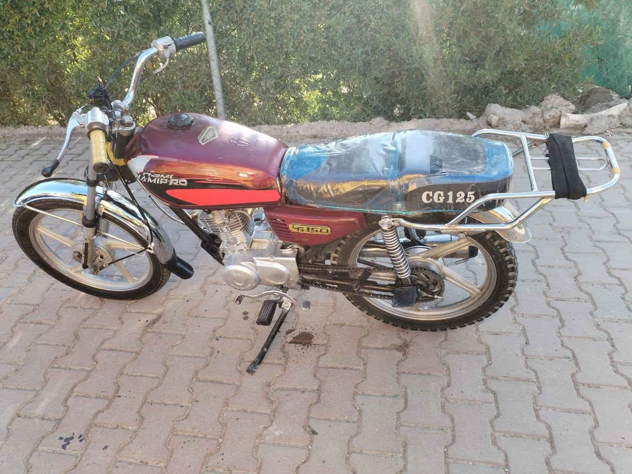 سلام عليكم

دراجه نامه برو

كلشي مابيها من الشغل للبيت
لاصرف لابخار كله شرط

محرك البارحه كبسته كلشي شغال

سعره 250 وبيه مجال

رقمي ***********
