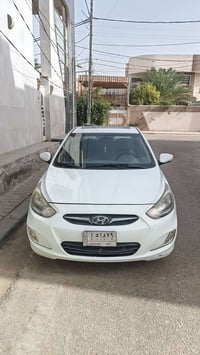 اكسنت • ٢٠١٥ • ١١٨ ألف