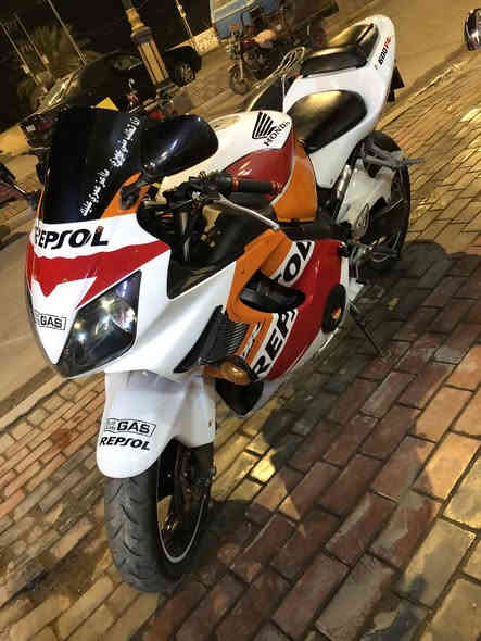 دراجه افوراي 600  مكفوله كفاله عامه دراجه جديده طالعه مہטּ معرض كلشي وكلاشي  مكان كــربلاء طوريج السعر 30 وبي مجال بسيط 
رقم ***********
