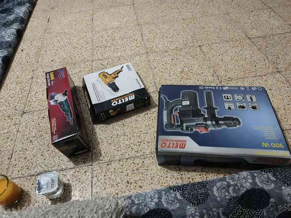 سلام عليكم مزرف . جك همر. و كوسره. البيع ال سعر 145
***********
