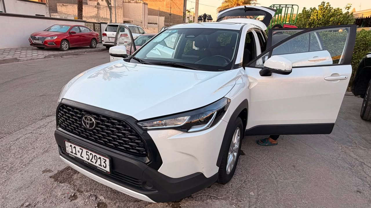 سلام عليكم 
للبيع فقط
كورلا كروز 
موديل 2024
استلام شركه 
مواصفات
فتحت سقف 
تحكم ستيرن كامل 
شاشه كبيره
حساسات 
وباقي المواصفات المعروفه
ماشيه 36 كيلو كير مكينه مكفولات 
بيه شخط  ب الباب الخلفي وباب الصدر مثل مموضح ب الصوره 
مكاني بغداد / جميله 
السعر 153 وبيه مجال للطيبين 
*********** بغداد, العراق
