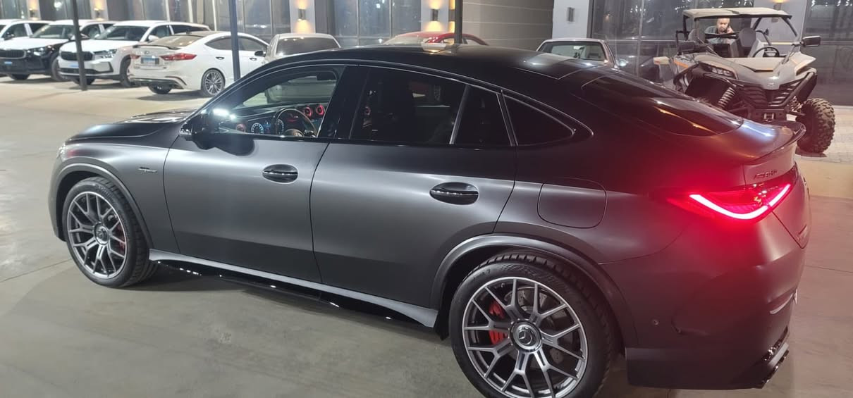 GLC 63s
٢٠٢٤
٦٠٠٠كم
رخصة سنه و بروتيكشن
فابريكا بكامل 
متاح بدل 
متاح تقسيط 
01011101150


**إذا كنت صاحب هذا الإعلان وتريد حذفه لأي سبب، رجاءا أرسل رسالة إلى الدعم الفني**