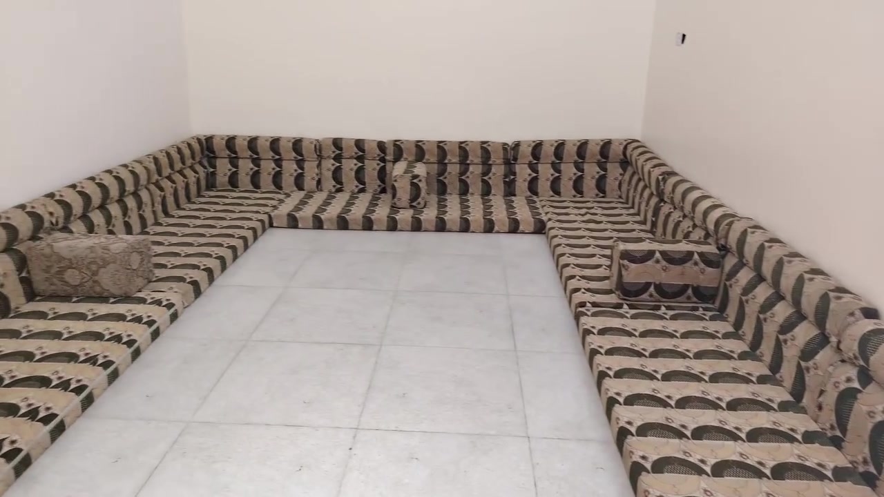 جلسه عربيه 12 متر للبيع نضافه 95
المكان ديوانيه شافعيه رقم الهاتف ***********
سعر 300 وبي مجال حك الجيه مثل ماموضح بالصور أصلي مو عادي
