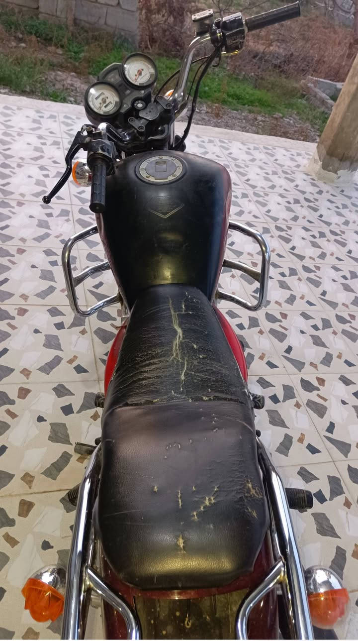 مأطور سوملنيك محرك ٢٠٠صافي ومكفول  موديل ١٨كهربائيات شغاله بريك ورا وكدام تايرات جدد الشراي حياه الله


**إذا كنت صاحب هذا الإعلان وتريد حذفه لأي سبب، رجاءا أرسل رسالة إلى الدعم الفني**