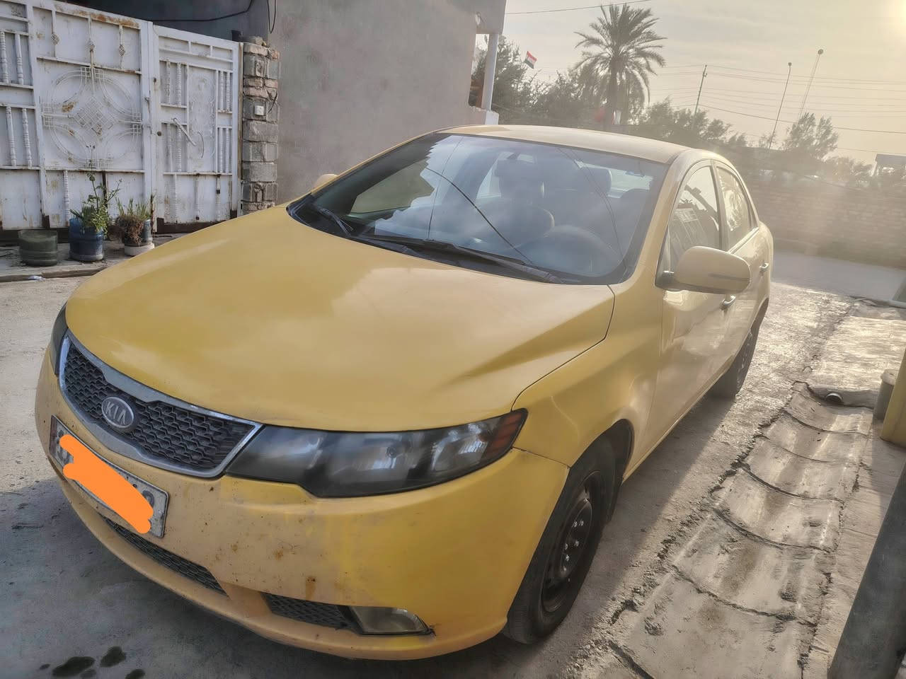 فورتي للبيع موديل 2013
السياره خير من الله كبل للشارع كير مكينه تبريد كله جديد اي نقص ما بيها ضررها جامرلغ وخشم البنيد 
السعر 94وبيها مجال 
***********
