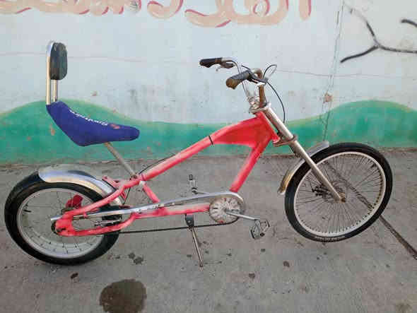 للبيع بايسكل نظيف جدا  ورقم ***********
