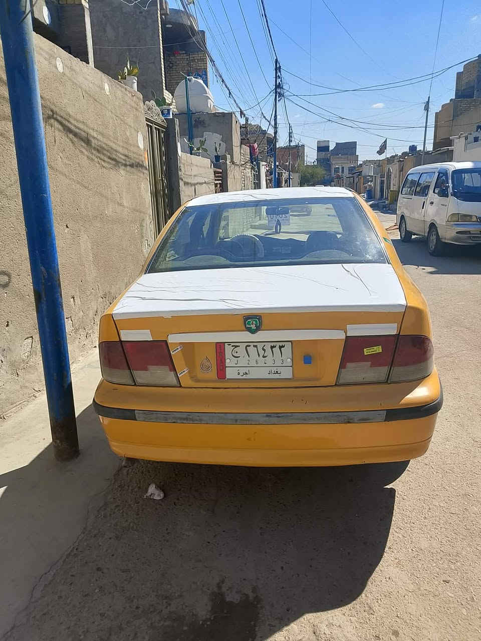 سمند 2010كير ومكينة فرنسي جاهزات سعر 26  سيارة لا ضربو ولا صبغ حدادية امامي خلفي ومشط جديد  تخم تاير  جديد مكان سيارة حي طارق عل قديم ***********
