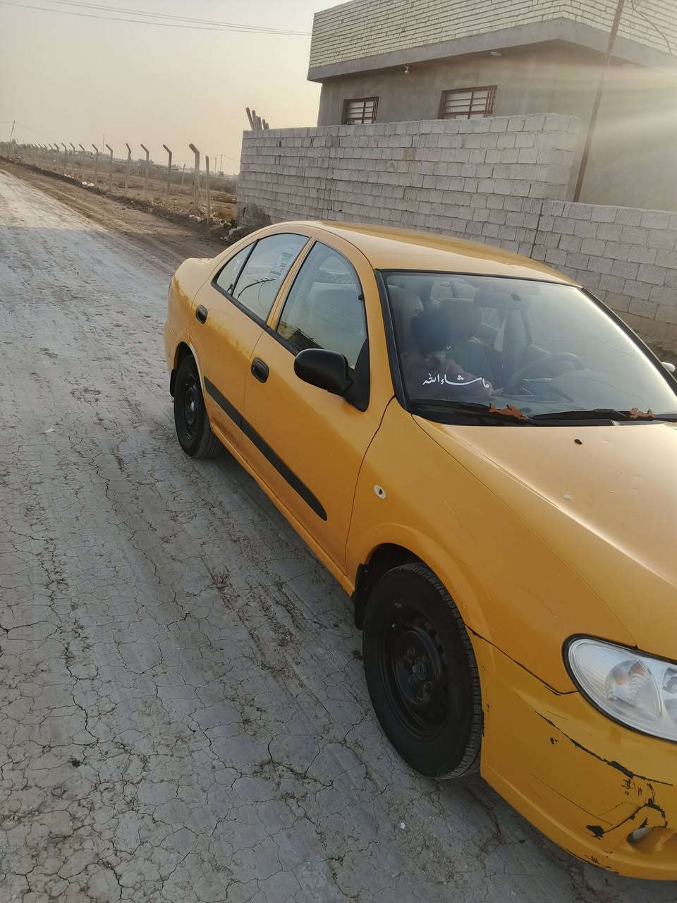 نيسان سني ياباني محرك اسود موديل 2011 مؤسسة 
بيهة بس ضربة بالباب بارد مثل ماموضح بالصورة 
السعر 92 
***********
