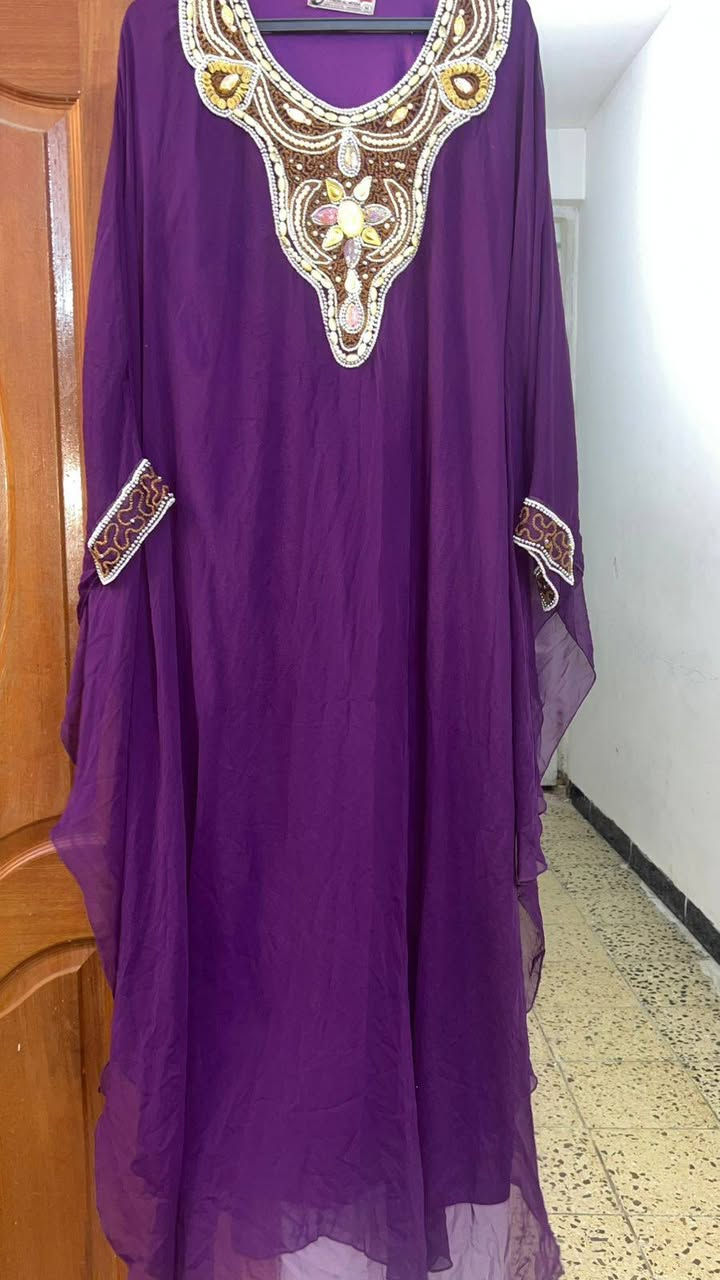 بدلات للبيع  قياس ٤٤ ٤٦ ٤٨ السعر بل تعليق  اكو جدد واكو مستعمل مره وحده


**إذا كنت صاحب هذا الإعلان وتريد حذفه لأي سبب، رجاءا أرسل رسالة إلى الدعم الفني**