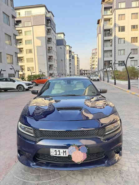 سلام عليكم
جارجر sxt 2017 بسمي
هزه ورقم جديد 
السعر 183 مجال بسيط 
حادث امريكا فقط جاملغ امامي مبدل وبلعراق جاملغ خلفي صبغ بدون لغود بدون شواصي سياره نضيفه كلش 
بنيد بلادي موجود لبيها محدث لاصلي انطي مع السياره
العنوان بغداد الدولعي 
***********
