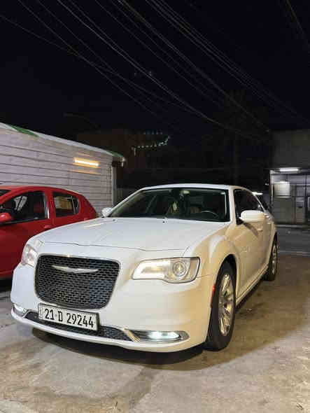 2016 وترد كندي كلين للاخير
ماشيه 80miالف حقيقي

رقم سليمانيه والسياره بأسمي والتحويل شوكت ميعجبك 

مكفوله من كلشي عدا بيها بارد بلجاملغ وما مصلح وممبين خفيف كلش 

كشنات جلد تدفئة

كشنات تحكم كهرباء
 
فتحتين بانوراما

صدر امامي خلفي جديد وكل نقص مابيها ادامه من الدعاميه لدعاميه 

والسياره مبرمجة ومطلعه رقم حلو ولف حماوه ريسنك 85 

تشغيل عن بعد وبصمات ترحيب وبصمات ثنين وياها 

داخل وخارج اي نقص مابيها كامله للاخير 

مرايات هيتر ومرايه وسطيه حساس تعتيم ذاتي

 حساس بانزين محسن ودهن xado 

تخم تاير جديد
السياره مكانها بغداد 
للاستفسار الاتصال على الرقم او على الواتساب 
***********
