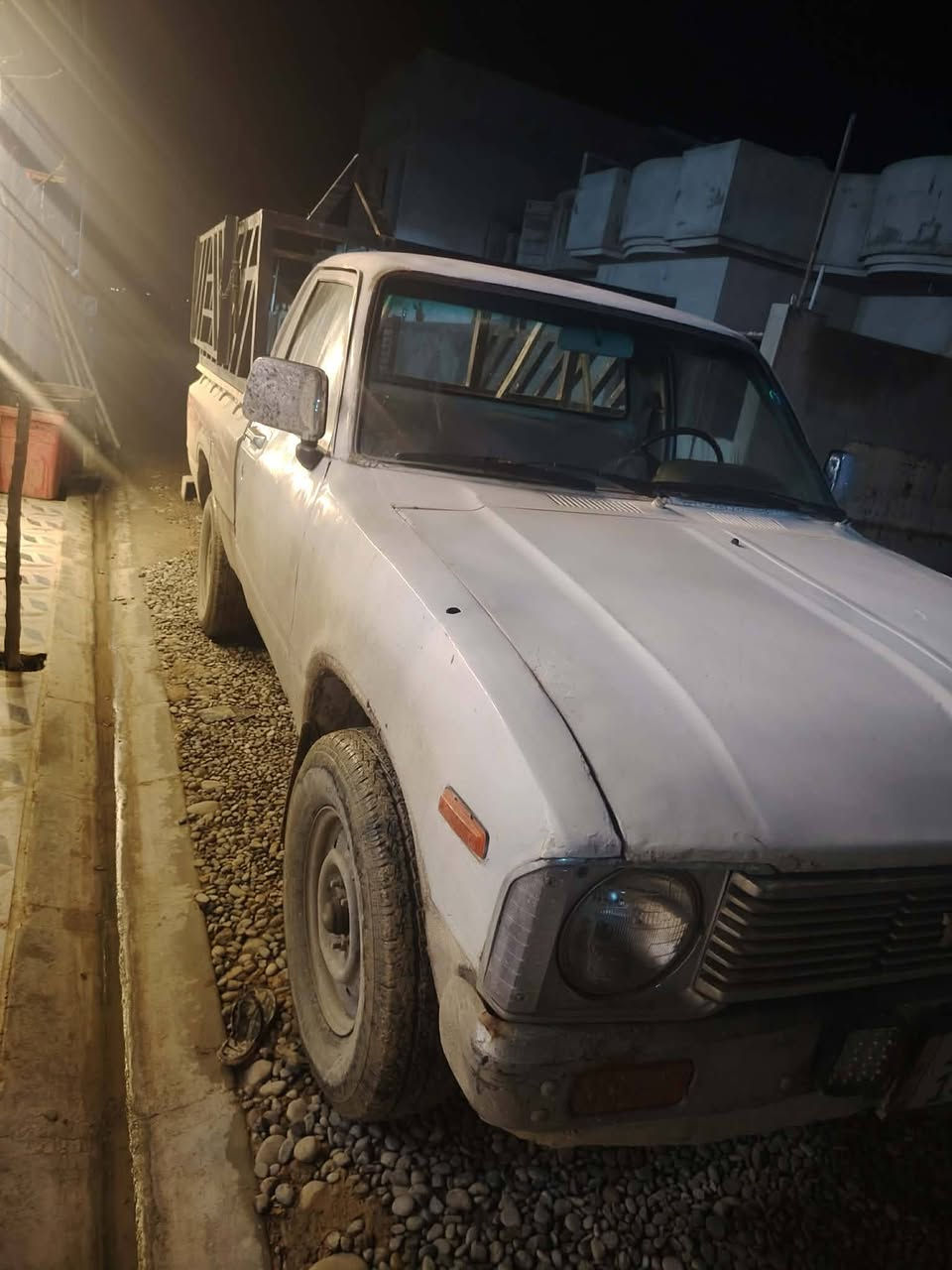 السلام عليكم بيكم 80
محرك بشرط طخم تايرات الكير يفلت عل ٣

كربون هزه جديد السعر 30
***********
***********
