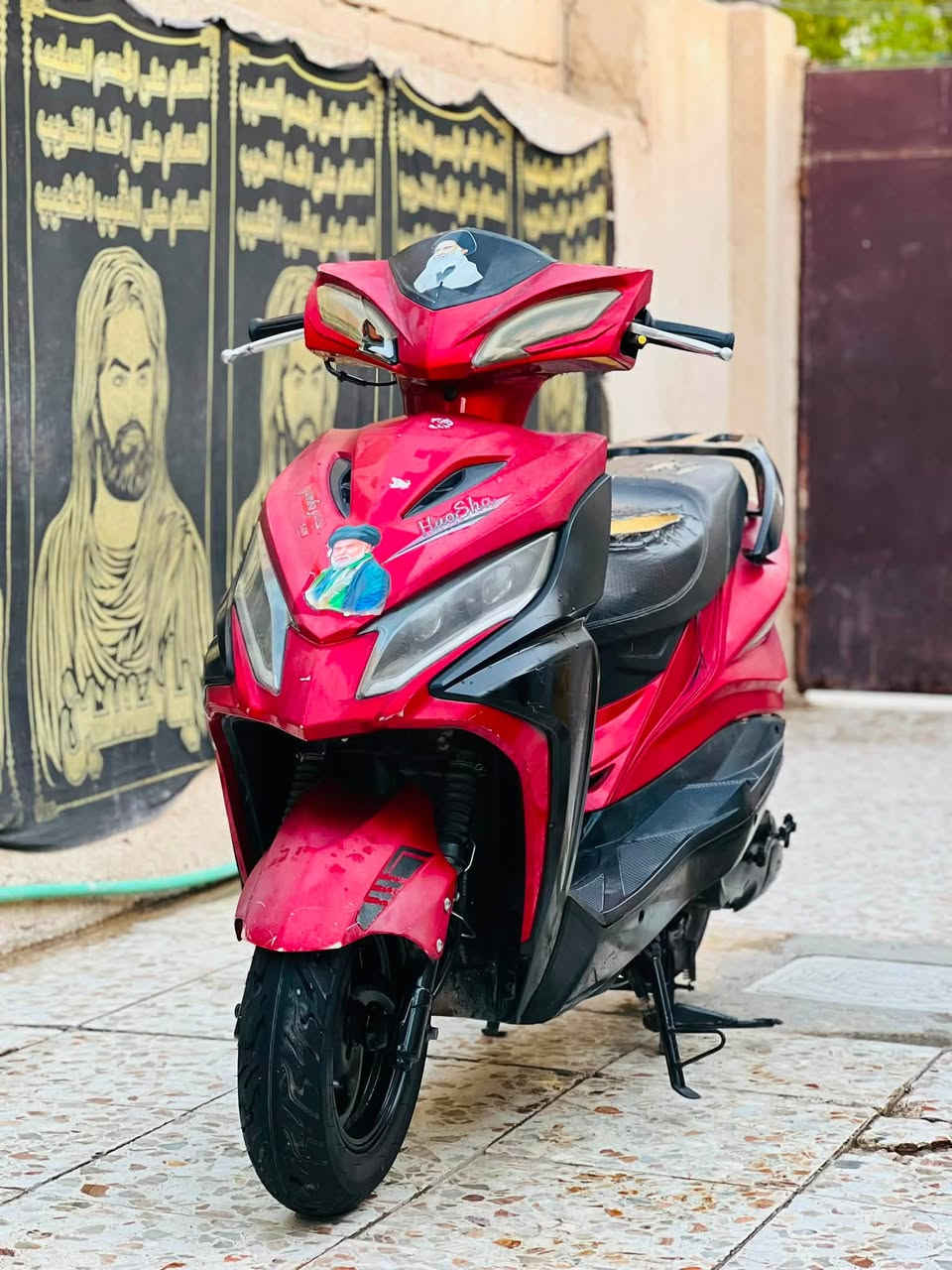 سلام عليكم دراجه سيام جانبو جاهز من كلشي مكينه شرط لامفتوحه ولا بخار دراجه جاهز كهربائيات كامله من كلشي لايت لد زنونشرط شلعه ومعدل لاتصال *********** كلها بلاديه حتى الكفرات
