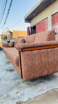 ديوان عشر مقاعد اسفنج مميز او اكسترا شغلي يتكون بلوك امريكي شغل درجه ا...