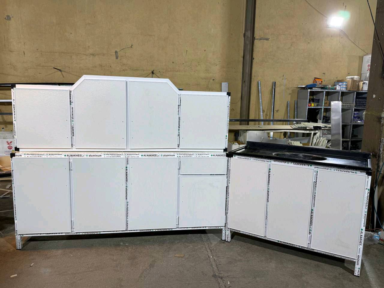 🔥🔥🔥

المنيوم فصال وليس السوكي ❌
 
القياس مترين ارضي وملحق ومتر وعشرين سنك مرمر 
السعر// 310 الف