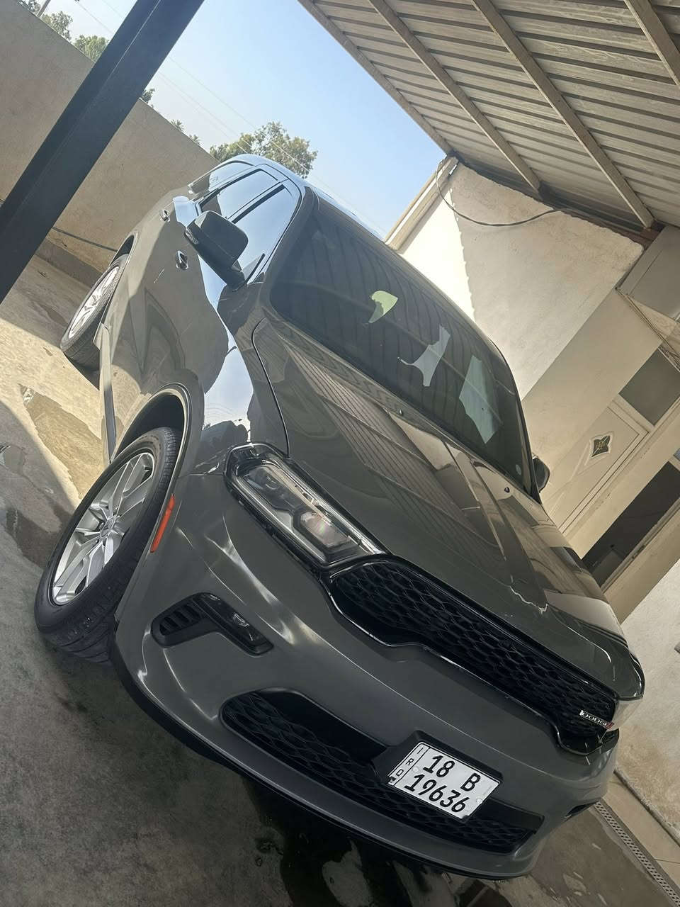 📣 عرض خاص: وحش الفخامة والأداء العائلي
🦈🔥DODGE DURANGO 2022 - دوج دورانجو موديل 2022

🎨 اللون: سمنتي مميز جداً 

✅ كفالة عامة: (شاصي، لغد، إيرباغات سليمة 100%).

✅ الصبغ/التعديل: السيارة مكفولة عدا وجود (تعديل أو صبغ بسيط جداً في

✅ الوضعية الميكانيكية: محرك، كير، وتبريد بشرط الفحص والجاهزية 

 المحرك: V6 سعة 3.6L Pentastar الشهير (قوة واقتصادية بالوقود).⚙️ ناقل الحركة: أوتوماتيك جh سرعات مع وضعيات قيادة متعددة (Eco / Sport).

🔑 التحكم والتشغيل: بصمة تشغيل، دخول ذكي، مع ميزة التشغيل عن بعد.💡 الإضاءة: واجهة هجومية مع إضاءة Full LED أمامية وخلفية ‏
💵 السعر المطلوب: (29.500الف دولار  )📍 
مكان تواجد السيارة: بابل/المحاويل)📞 للتواصل والاستفسار (واتساب أو اتصال): ( ***********
