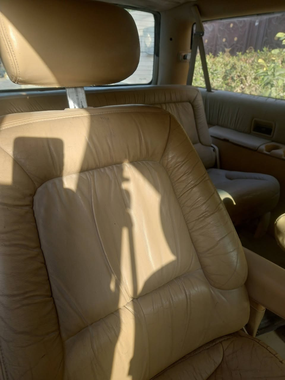 دوج ٩٣ رقم كركوك مكينه بيها تبخير قليل كير زين سياره بلاد كهربائيات شغاله  شاصي الطويل  كل خياس مابيها حلوه تحويل مباشر صاحبها يريد تحويل *********** العنوان بغداد البلديات السعر ٢٨ قفل  مكلف بل النشر
