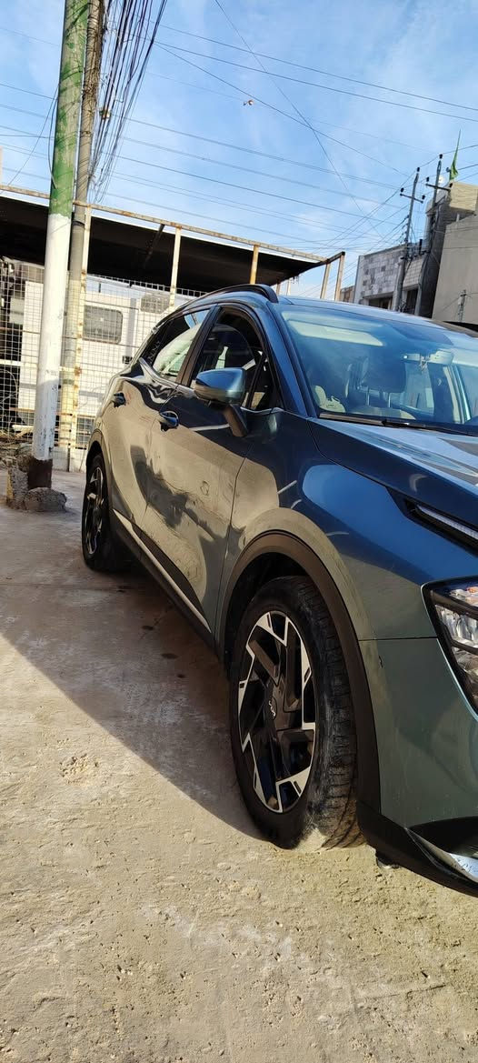 السلام عليكم كيا سبورتج موديل ٢٠٢٣ خليجي رقم اربيل باسمي فووول الفول فقط كشنات مخمل لون مميز محرك ٢٠٠٠ دوش مكفوله كفاله عامه من ضربه وتبديل وصبغ عدا شخطين بلباب عكس السايق ورصعه بلجاملغ الخلفي سياره جديده مكاني بغداد حي الحسين للاستفسار ***********
السعر ب٢٢٠ وبيها مجال شدتين وعشرين ورقه
