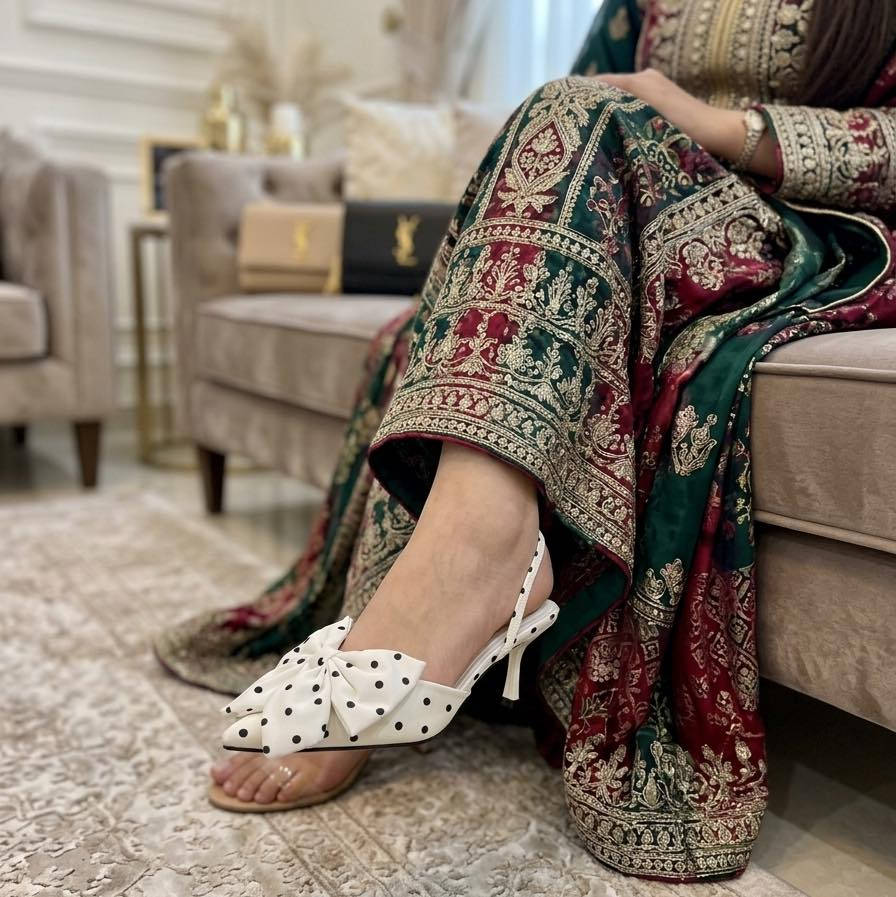 #جديد  
#الرمادي شارع الأورزدي #بداية الشارع العام #مجمع ورود مول #مقابل #مجمع_مكة_للملابس آخر محل #يساراً ... #للأستفسار #أكثر مراسلة البيج الخاص بالمحل. 👇👇👇👇


**إذا كنت صاحب هذا الإعلان وتريد حذفه لأي سبب، رجاءا أرسل رسالة إلى الدعم الفني**