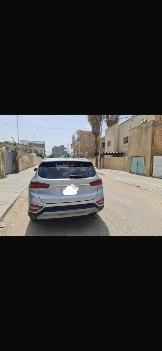 بسم الله الرحمن الرحيم 
سنتافيا 2020  
4 سلندر    ثلاث انضمة قيادة 
وارد أمريكي جاملغ بارد فقط بدون صبغ بدون تبديل ليبل واحد 
فول رادارات 360 
قيادة ذاتية
 مثبت سرعة
مود محندرات 
سايد بريك كهربائي 
 تحديد مسار
 نقطة عمياء 
تدفئة كشنات 
شاشة كبيرة 
انارة ترحيب أثناء الاقتراب من السيارة
بصمة تشغيل بصمة أبواب 
سيارة جديدة جدا على وضع الشركة جاهزة
السعر ١٩٥
***********
عنوان بغداد مدينة الصدر
