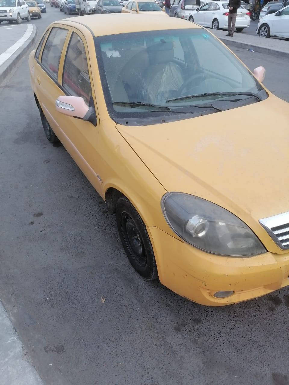 السلام عليكم سياره للبيع ليفان 520موديل السنويه الي 30 السياره جهزه من كلهن كير ومحرك وكهربايات على وضع الشركة غرفه جديد تخم تايرات حداديه صدر وأخير كله جديد مكان السياره بغداد السعر 30 بيهه مجال   تحويل ثاني يوم لاستفسار تتصل عليه هذا ***********
